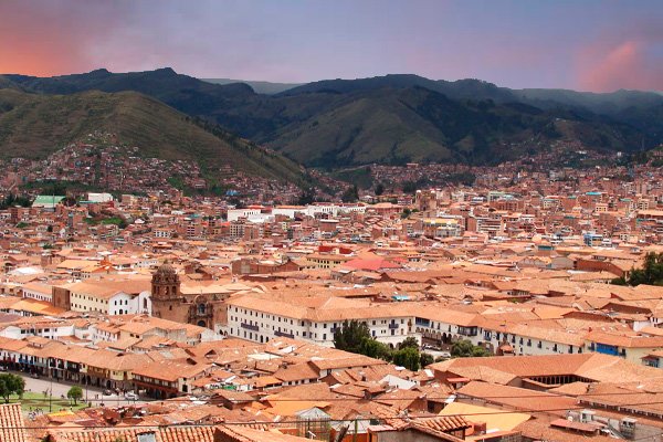 mirador-de-san-cristobal-walking-tours-Cusco